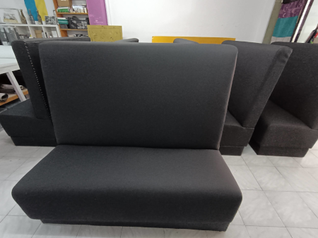 Proceso de fabricación de asientos para club social - Tapizado frontal