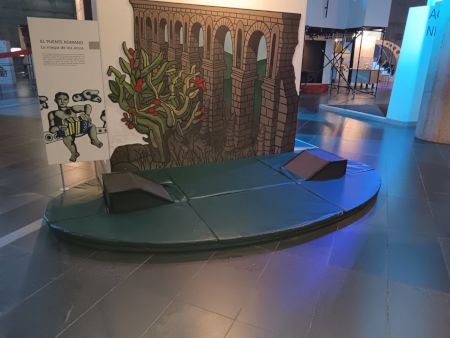 Tapizado de módulos para el Museo de la Ciencia y el Cosmos, La Laguna.